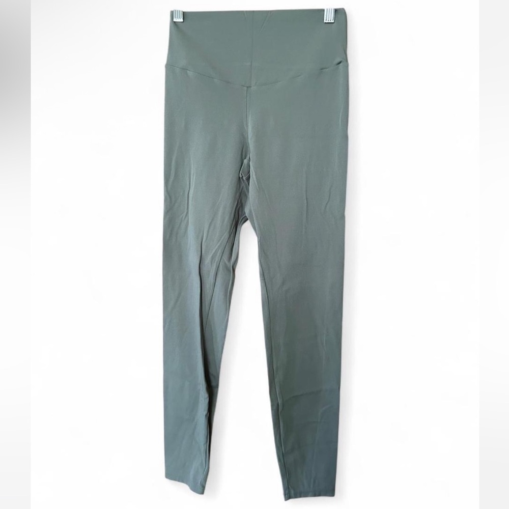 Oysho Sleek Green/Grey Leggings for Women
